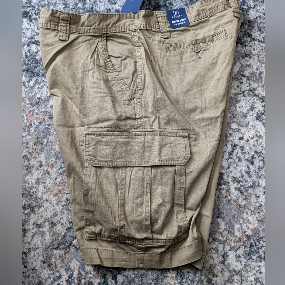 Men's brand new George khaki shorts